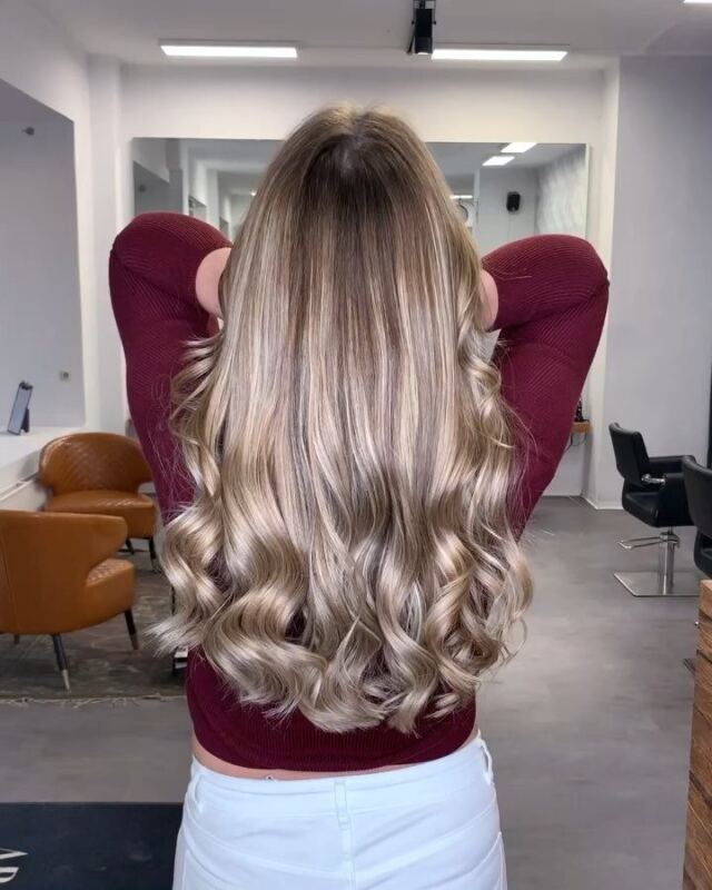 Balayage by , Friseur München 👱🏼‍♀ 🎨