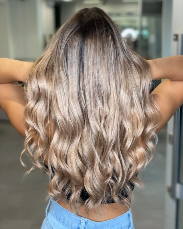Balayage by 👱🏼‍♀ 🎨 ̈nchen ̈nchen ̈nchen ̈nchen ̈nchenfriseur