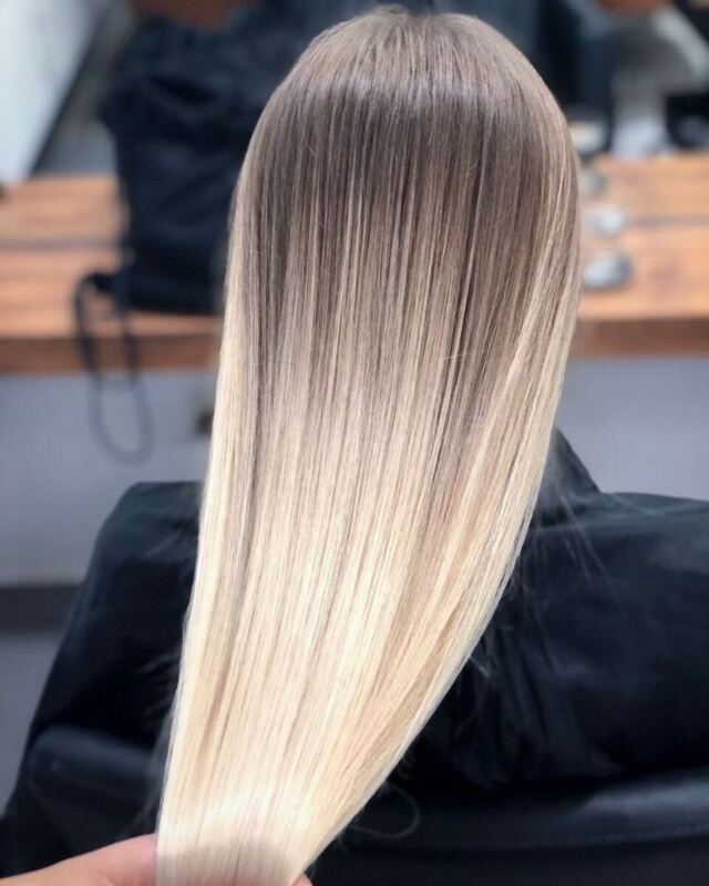 Balayage by , Friseur München 👱🏼‍♀ 🎨