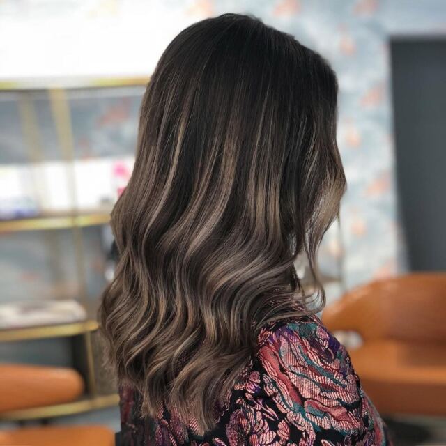 Balayage by , Friseur München 👱🏼‍♀ 🎨