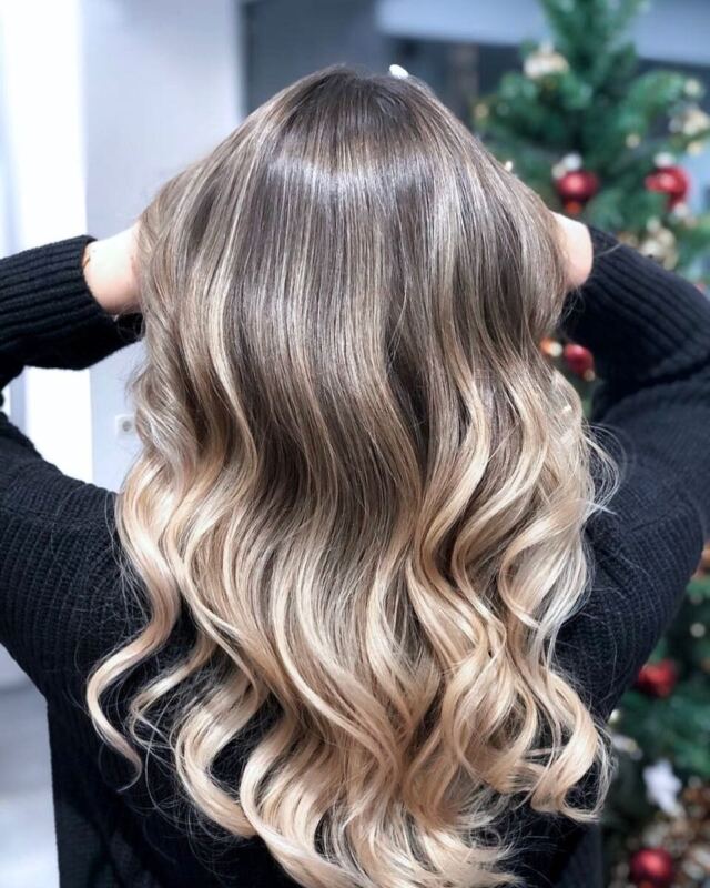 Balayage by , Friseur München 👱🏼‍♀ 🎨