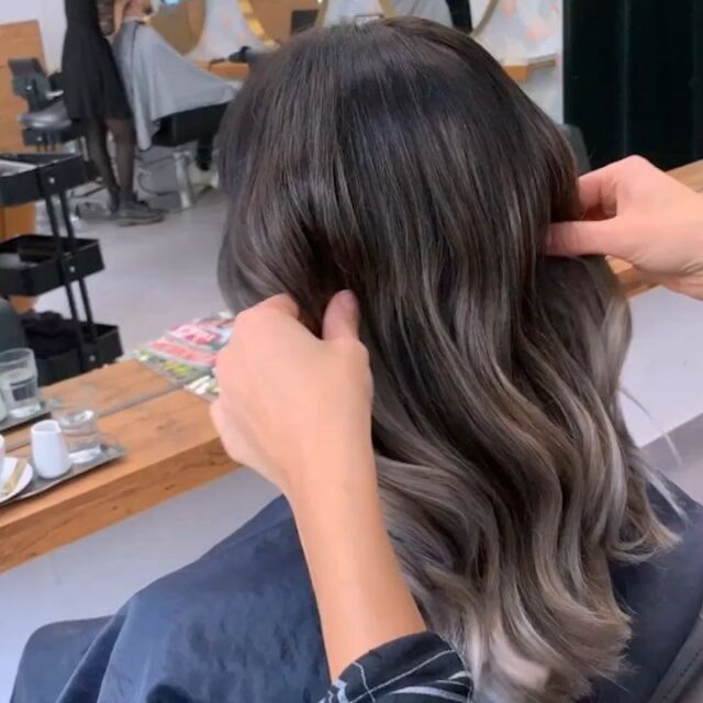 Balayage by , Friseur München 👱🏼‍♀ 🎨