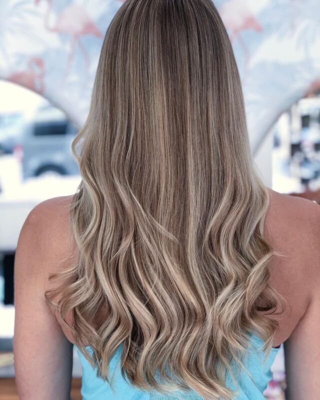 Balayage by , Friseur München 👱🏼‍♀ 🎨