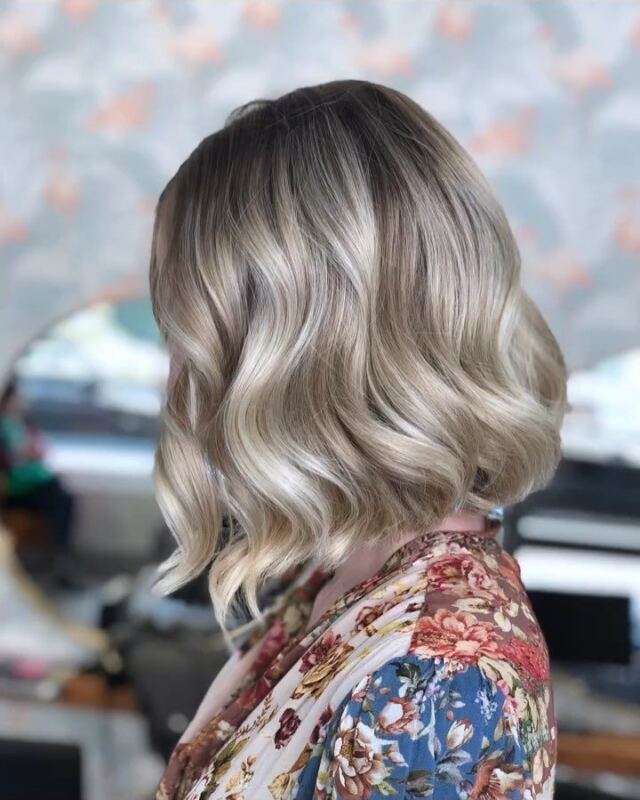 Balayage by - swipe right 👉🏼für das vorher Bild ♥