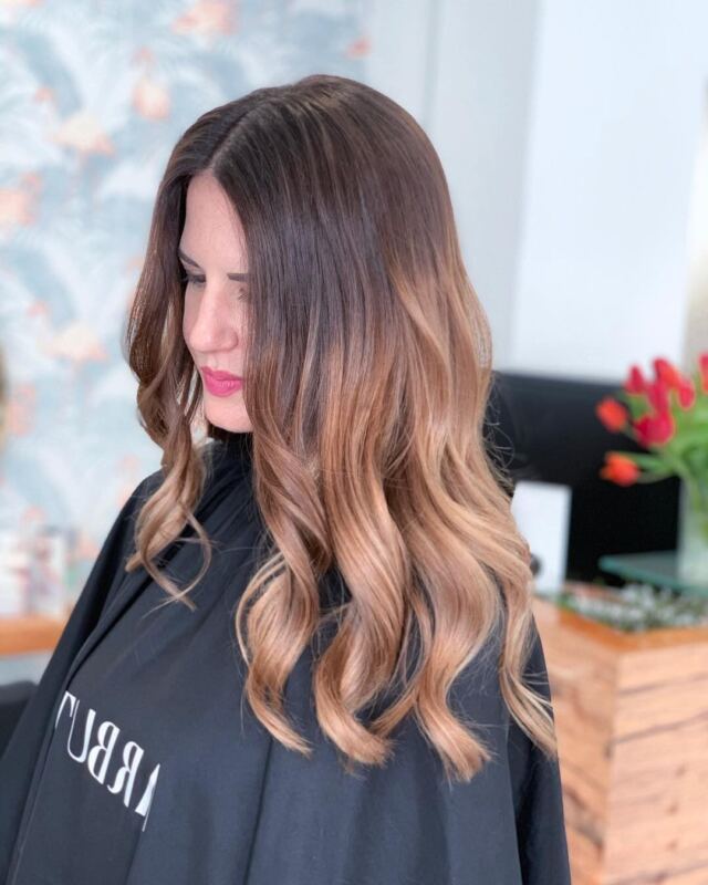 Balayage by , Friseur München 👱🏼‍♀ 🎨