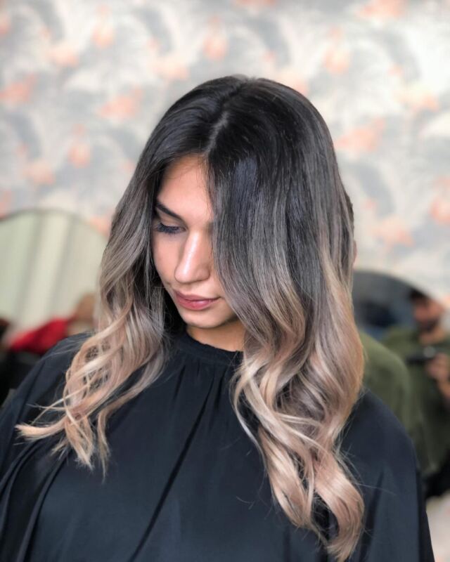Color by 👱🏼‍♀ 🎨