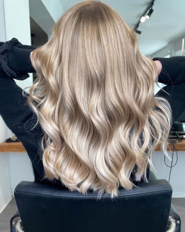 Color by 💇🏼‍♀ 🎨🤍 ̈nchen ̈nchen ̈nchen ̈nchen ̈nchenfriseur