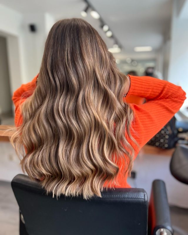 Преди/след от arbuti с ♡ | онлайн срещи www.arbuti.com.... @olaplex @olaplexdeutschland#münchen #maxvorstadt #arbutihairsalon #arbuti 1TP4Hairdresser #beigeblond #bestofbalayage 1TP4Naturalblond #instamünchen #instamunich #ombrehair #friseurmünchen #arbuti #olaplex #balayage #ombre #glynt #haircolor #schwabing #olaplex #miasanmia 1TP4Hair #brunette #beforeafter #hair #munich #hairstyle #curlyhair #minga #schwabing #brownhair #hairstyle #münchenfriseur #fashion